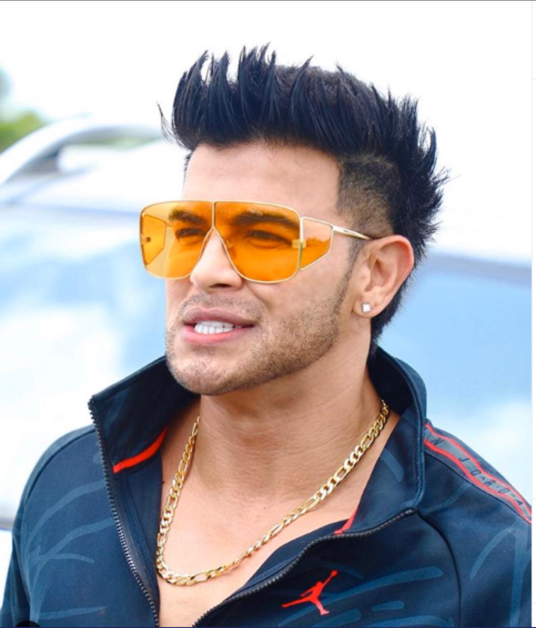 Buy SD-SAHIL KHAN-2 UV-Protected Oversized Sunglasses Online at Best Prices  in India - JioMart.